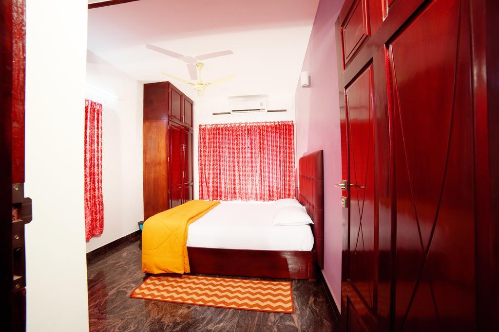 Beersheba Three Bed Room A/C Apartments Thiruvananthapuram Buitenkant foto