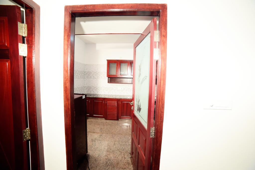 Beersheba Three Bed Room A/C Apartments Thiruvananthapuram Buitenkant foto