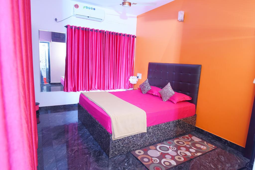 Beersheba Three Bed Room A/C Apartments Thiruvananthapuram Buitenkant foto