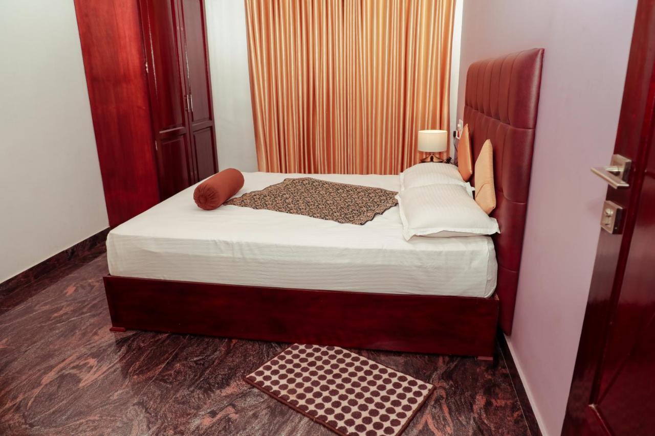 Beersheba Three Bed Room A/C Apartments Thiruvananthapuram Buitenkant foto