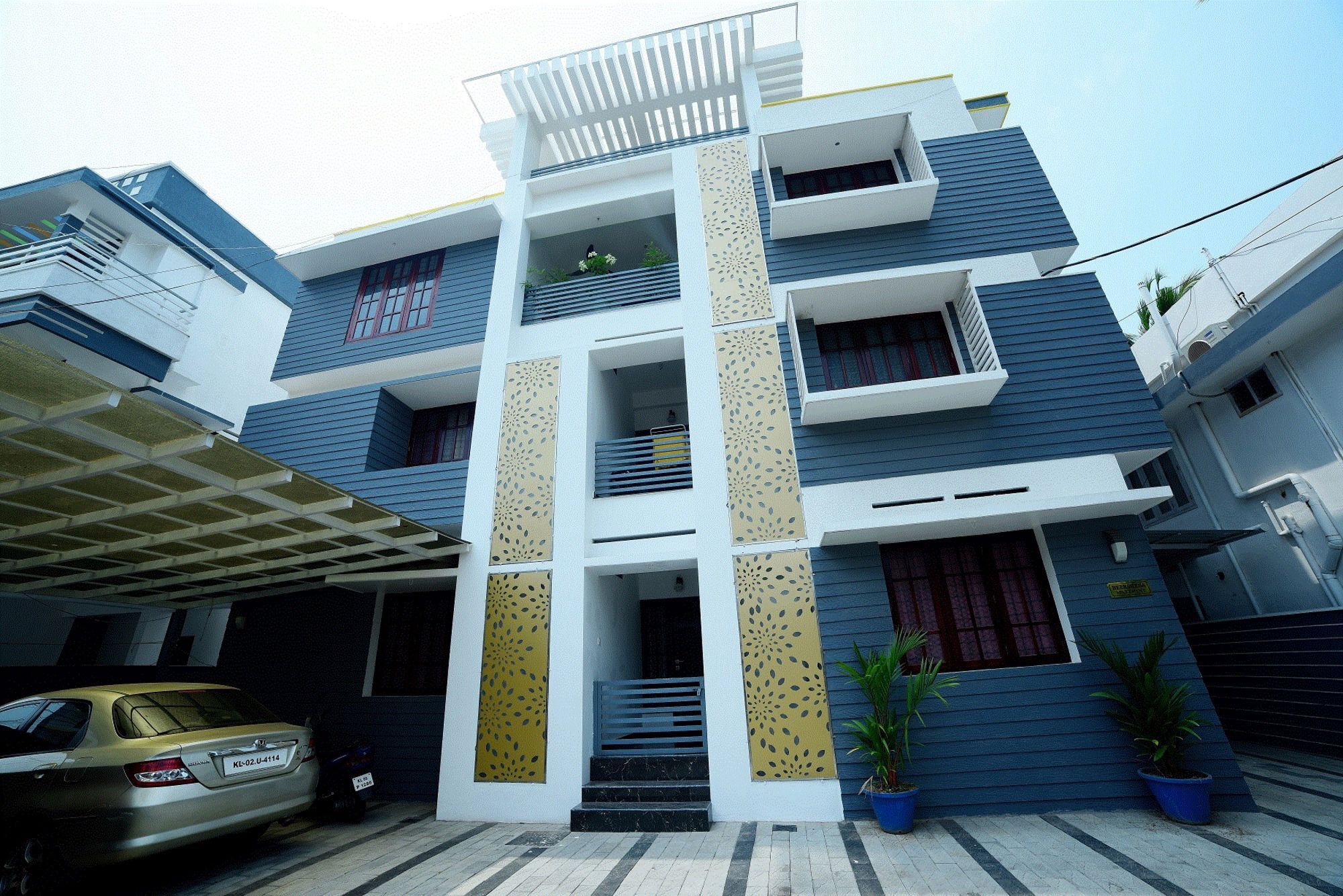 Beersheba Three Bed Room A/C Apartments Thiruvananthapuram Buitenkant foto