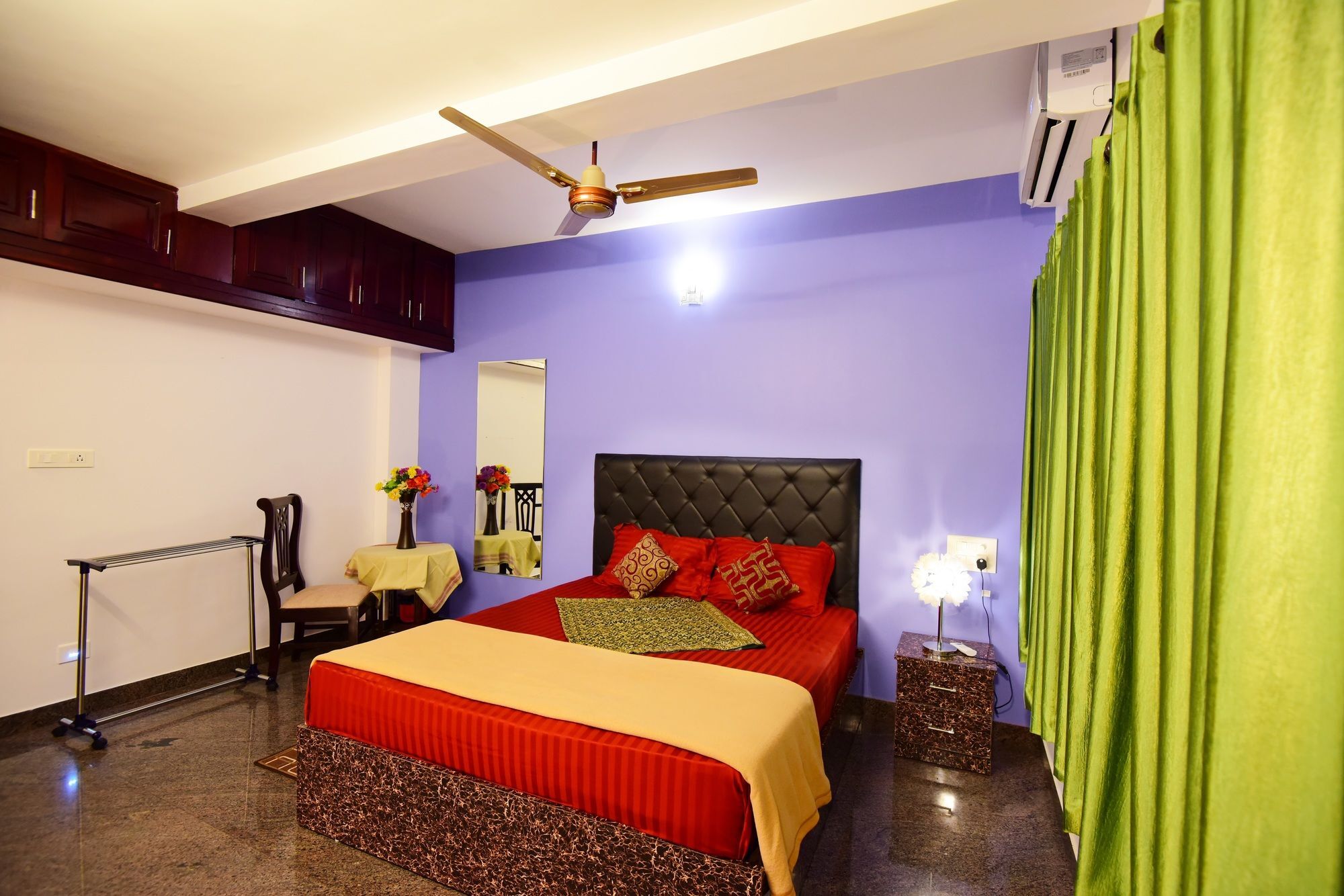 Beersheba Three Bed Room A/C Apartments Thiruvananthapuram Buitenkant foto